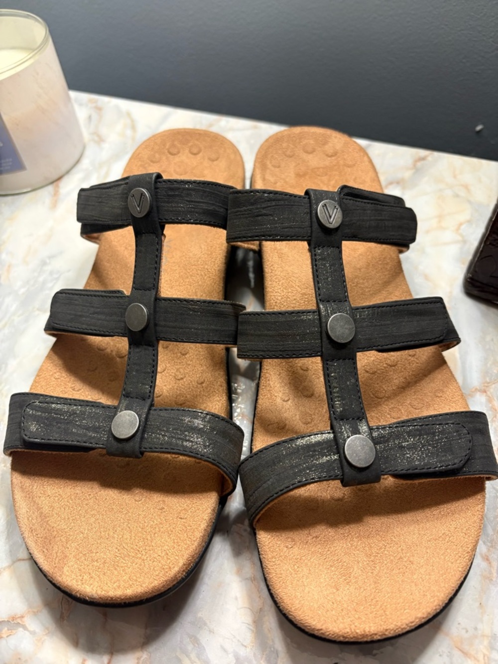 NWOT Womens Vionic Amber Slide in Black Sz 13 - Picture 2 of 9